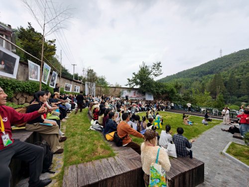 1761837543-365a77e5438ffa0