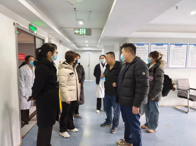 1765531886-63d46fc72ba2ff4